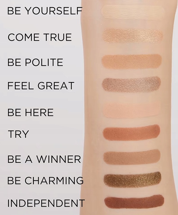 idealne-brazowe-cienie-do-powiek-w-kompaktowej-palecie