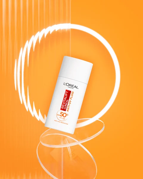 Loreal Revitalift Clinical krem SPF 50 z witaminą C
