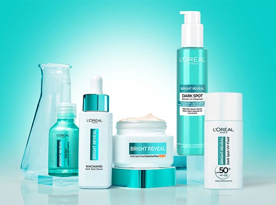 Żel-serum do mycia twarzy Loreal Bright Reveal redukujący przebarwienia i matujący skórę