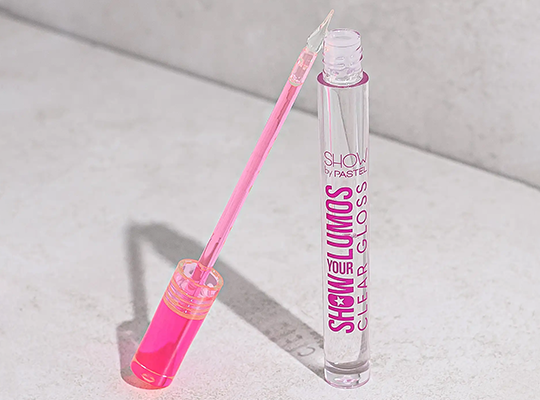 pastel-show-your-lumos-bezbarwny-błyszczyk-do-ust-żelowa-konsystencja