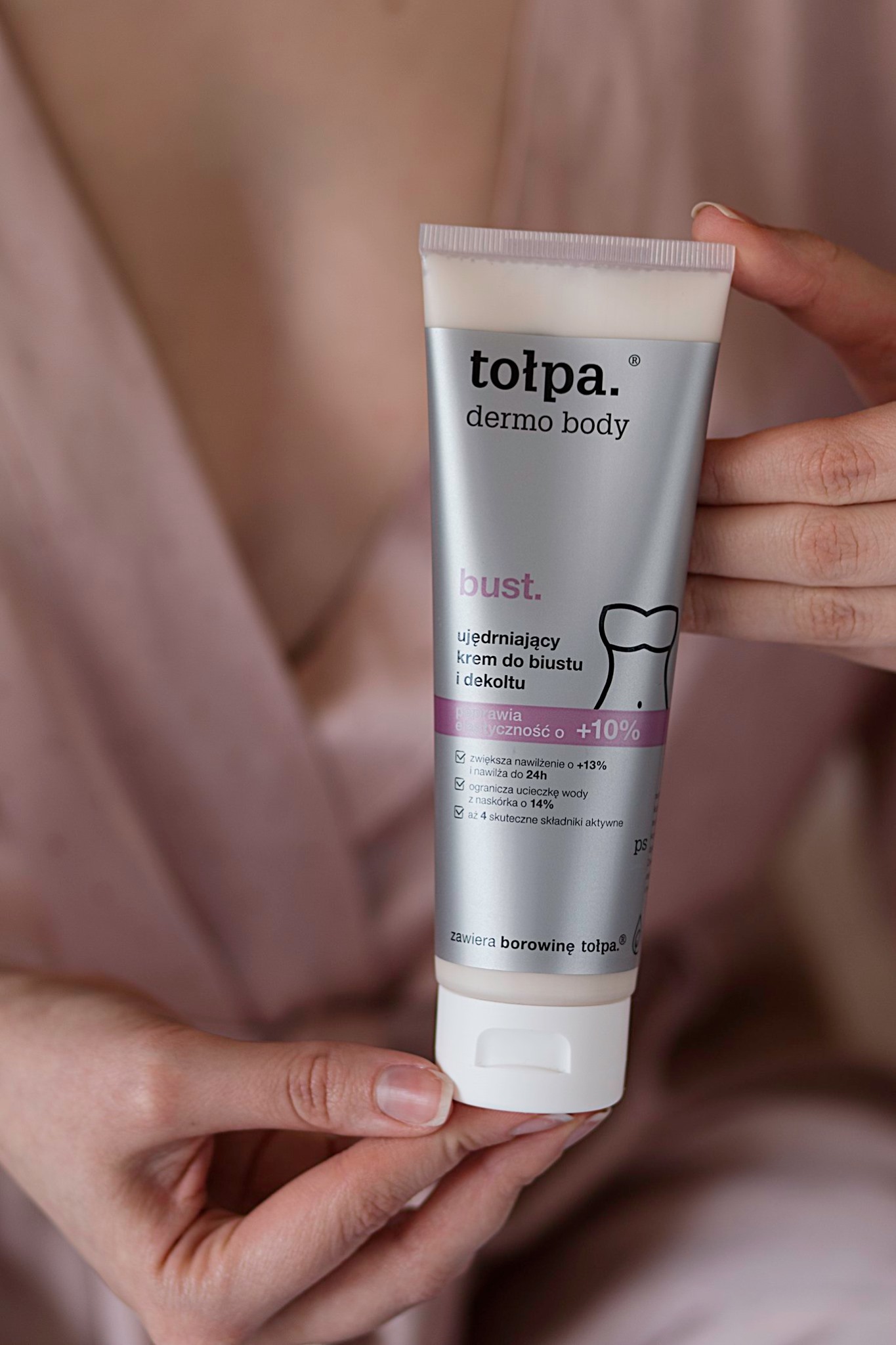 krem-do-dekoltu-tołpa-z-borowiną-działający-detoksykująco-i-nawilżająco