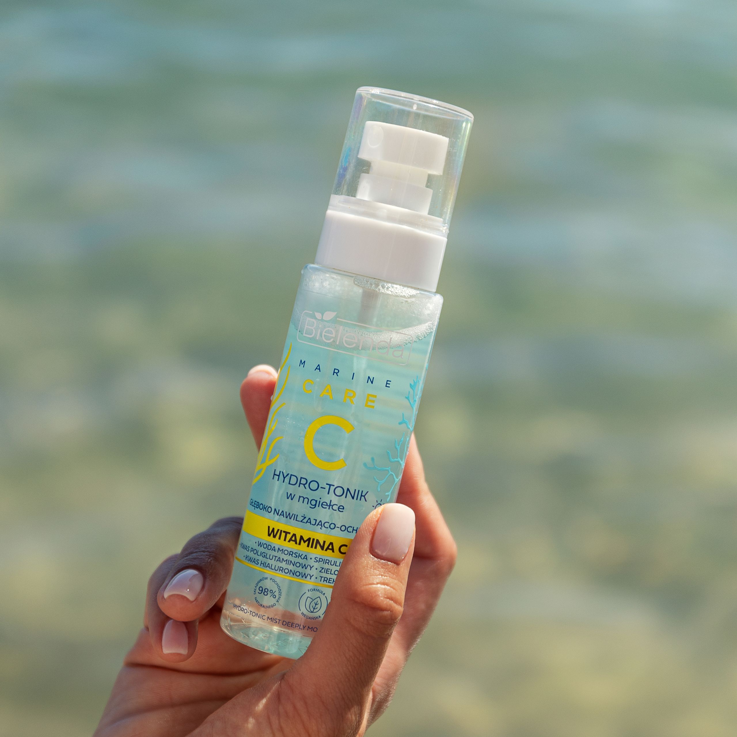 Głęboko-Nawilżający-Tonik-w-Mgiełce-Bielenda-C-Marine-Care-dla-delikatnej-skóry