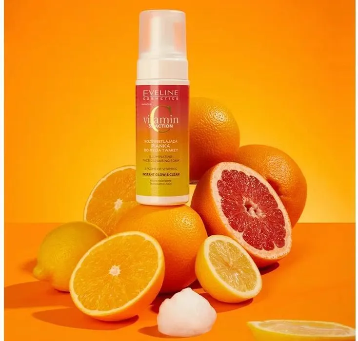 Eveline-Vitamin-C-3x-Action-Pianka-oczyszczająca-i-rozjaśniająca