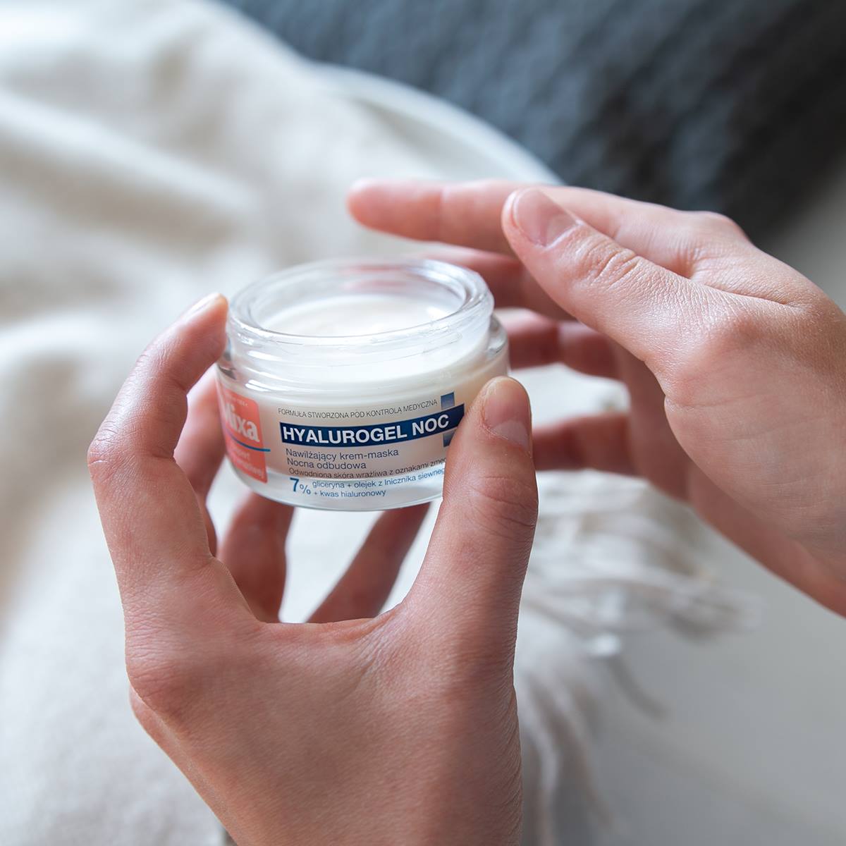 regenerujacy-krem-na-noc-z-kwasem-hialuronowym