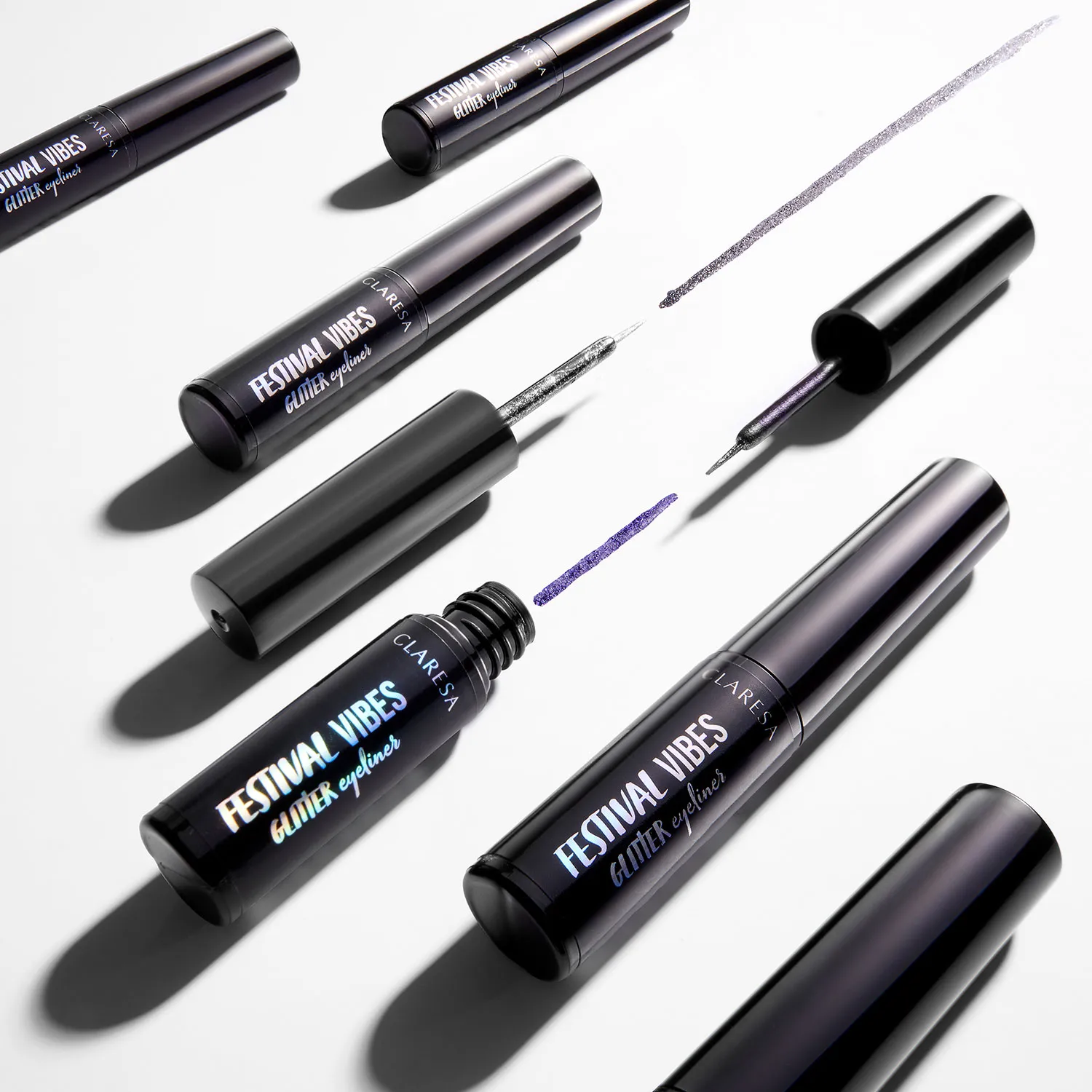 claresa-festival-vibes-brokatowy-eyeliner-na-karnawałowe-makijaże