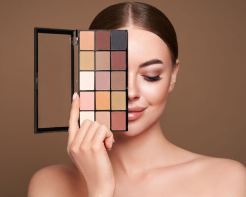 Cienie do powiek od A do Z – makijaż bez tajemnic!