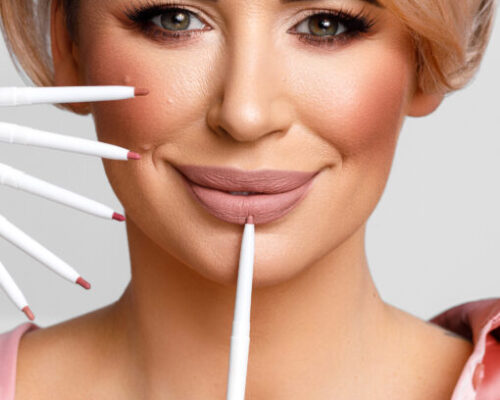 Czy matowa pomadka wysusza usta? – Fakty i mity