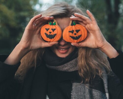 Jak pielęgnować skórę po halloweenowym makijażu? Sprawdzone kroki regeneracji