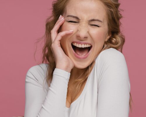 Jak skutecznie odświeżyć makijaż w ciągu dnia?