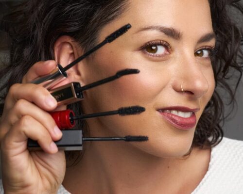 Jak wybrać idealny tusz do rzęs? Poradnik dla każdej kobiety