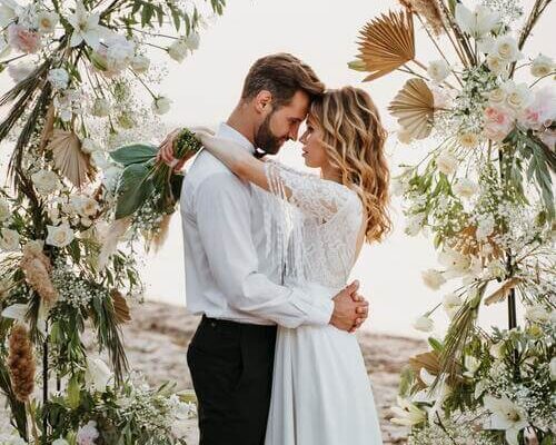 Makijaż ślubny boho – naturalny i subtelny wygląd