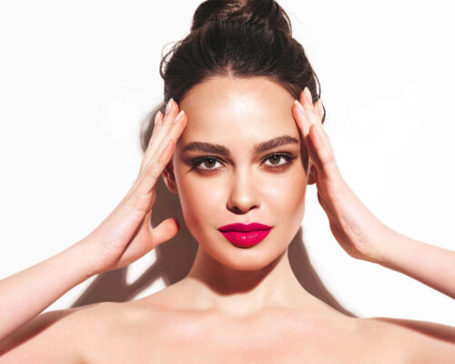 Najlepsze kolory cieni dla brązowych oczu – klasyka czy odrobina szaleństwa?