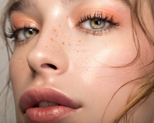 Najlepsze kolory cieni, które wydobędą zieleń Twoich oczu