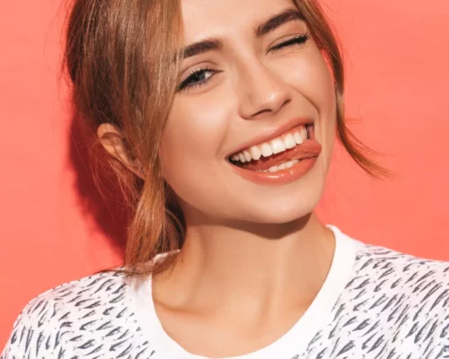 Naturalny makijaż do szkoły – bądź świeża i pewna siebie każdego dnia!