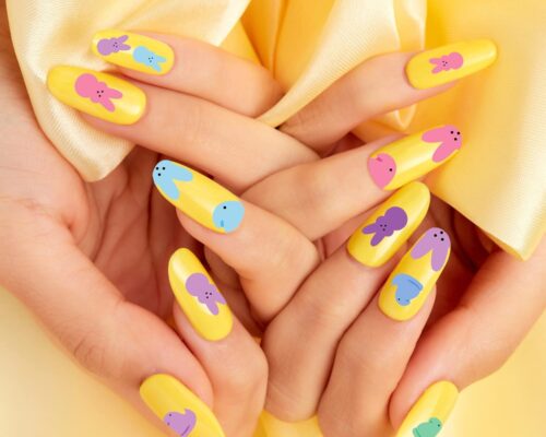 Paznokcie na Wielkanoc 2025 – odkryj najnowsze trendy i kolory, które podbiją wiosnę!