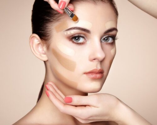 Pędzel do konturowania na mokro – wygodny i wielozadaniowy