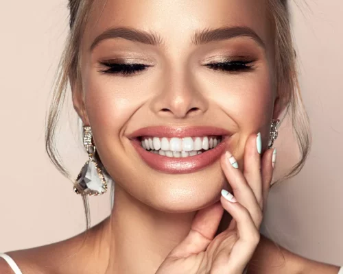 Praktyczny poradnik: makijaż okolicznościowy od podstaw