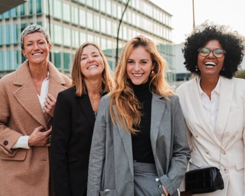 Twój makijaż, Twoja marka – jak wykonać makijaż biznesowy?