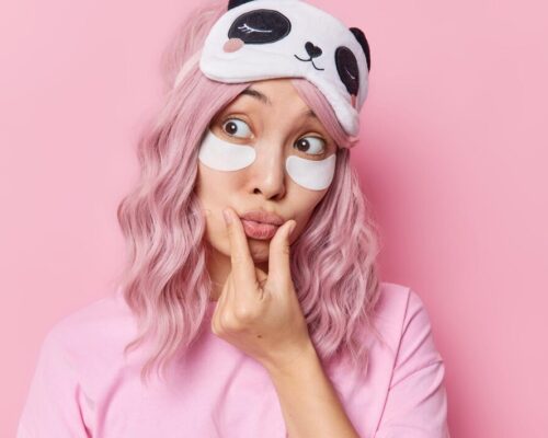 Cera trądzikowa pod kontrolą – jak prawidłowo ją oczyszczać każdego dnia?