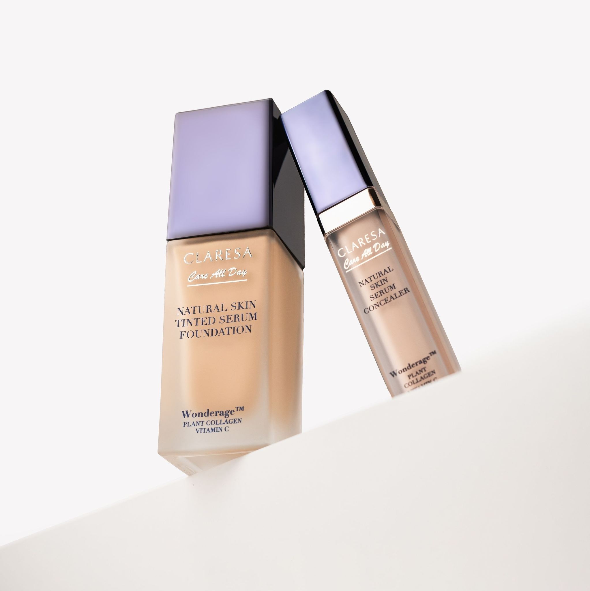 korektor, który Rozświetla spojrzenie, ukrywa cienie i oznaki zmęczenia, a do tego pielęgnuje skórę dzięki składnikom aktywnym, takim jak WONDERAGE™, roślinny kolagen i witamina C