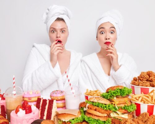 Dieta a tłusta cera – co jeść, by poprawić wygląd skóry?