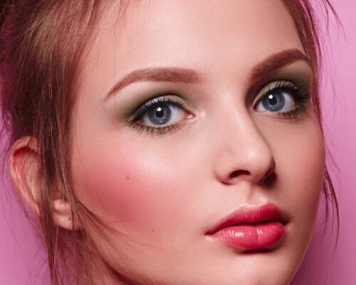 Gorący trend w makijażu - Berry Blush