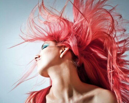 Jak bez stresu przygotować się do domowego farbowania włosów?