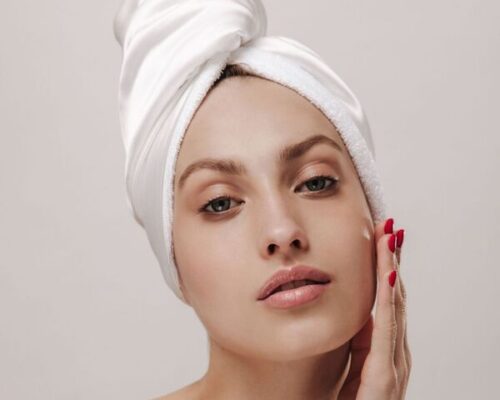 Kolejność ma znaczenie! Wieloetapowa pielęgnacja twarzy krok po kroku