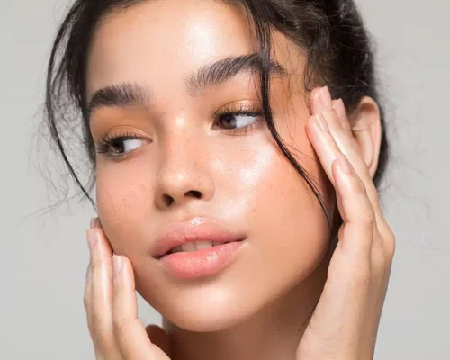 Laminacja brwi połączona z henną pudrową – idealny duet dla perfekcyjnych brwi