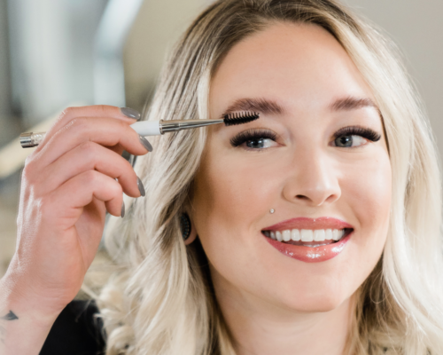 Laminacja brwi w domu – jak osiągnąć profesjonalny efekt?