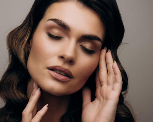 Makijaż permanentny brwi – kiedy warto z niego zrezygnować?