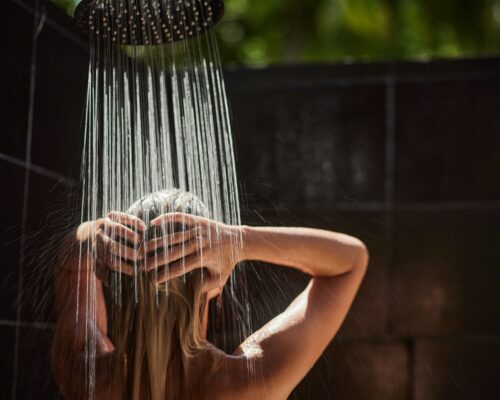 Największe zalety zimnych pryszniców