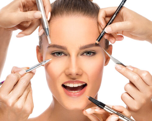 Powrót do codzienności – jak dbać o brwi po tygodniu od makijażu permanentnego?