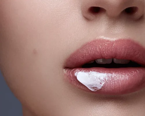 Co na popękane usta? Sprawdzone sposoby i skuteczna pielęgnacja krok po kroku
