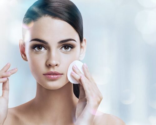 Jak stosować tonik do twarzy?