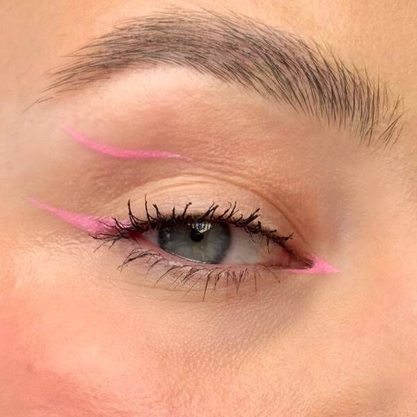 claresa-pastel-eyeliner-w-pisaku-szybkoschnacy-pisak-do-makijazu