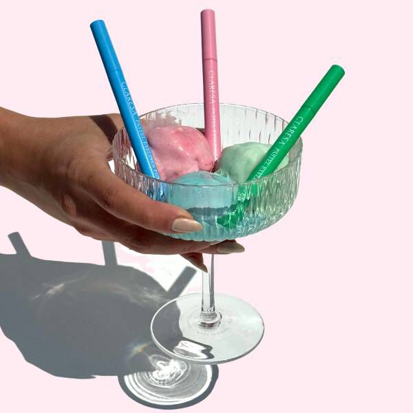 eyeliner-w-pisaku-na-wieczor-i-dzien