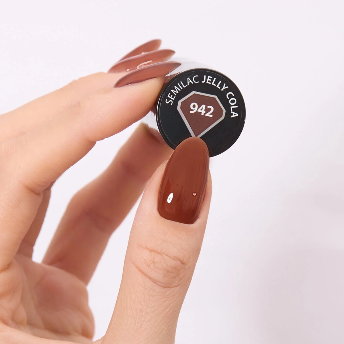 karmelowo-brazowy-lakier-hybrydowy-jelly