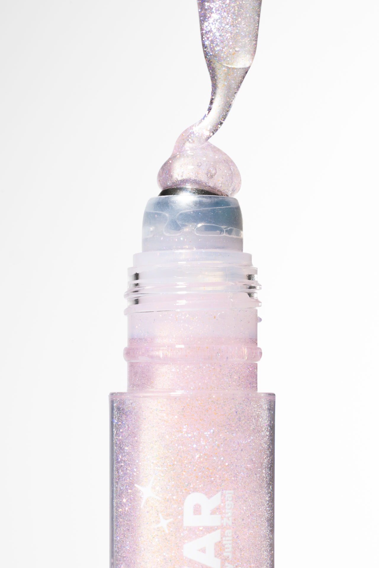 olejek-do-pielegnacji-i-podkreslenia-ust