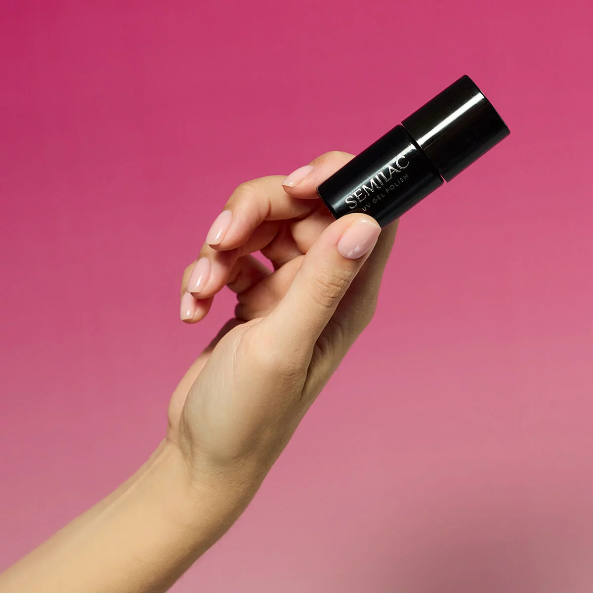 semilac-inner-glow-lakier-hybrydowy-964-jelly-nude-na-naturalny-manicure