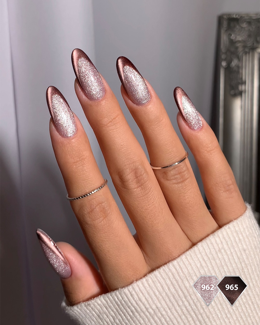 semilac-inner-glow-lakier-hybrydowy-965-chocolate-gloss-z-aksamitnym-połyskiem