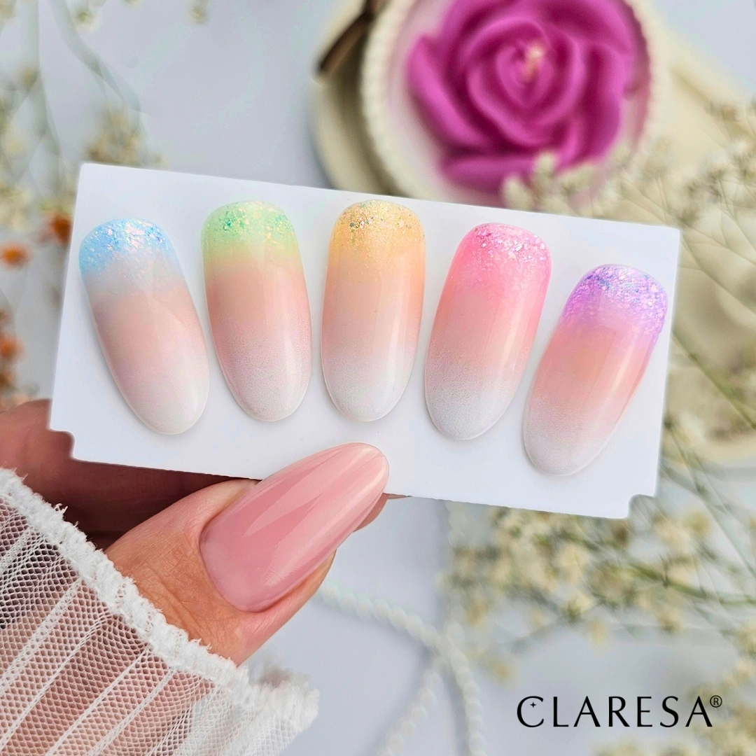 Bursztynowy lakier hybrydowy ze złotymi refleksami Claresa Unicorn Glow 3 - obrazek 8