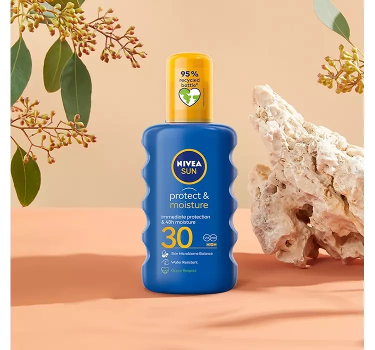 spray SPF 30 do szybkiej aplikacji