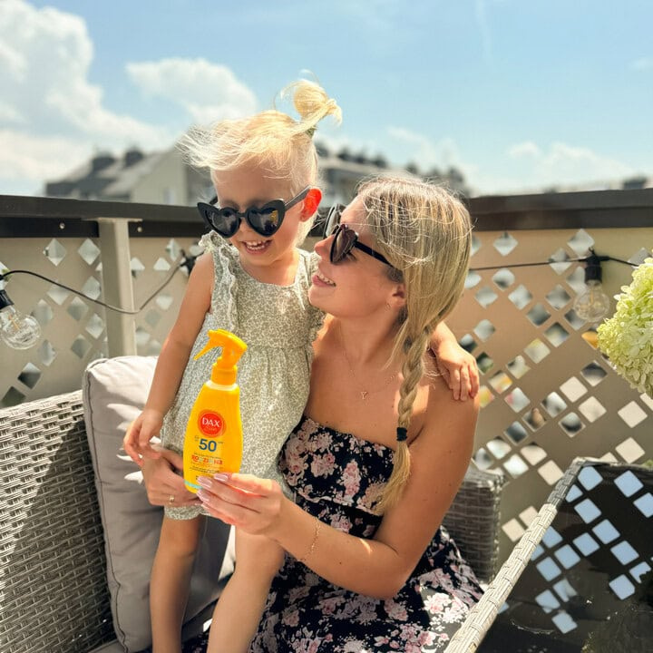 Rodzinna emulsja ochronna SPF 50 dla całej rodziny Dax Sun - obrazek 4