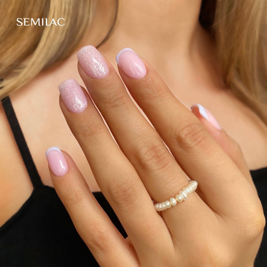 półtransparentny różowy lakier hybrydowy do french manicure