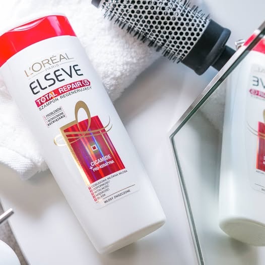 Regenerujący szampon do włosów zniszczonych i pozbawionych życia Loreal Elseve Total Repair 5 - obrazek 5