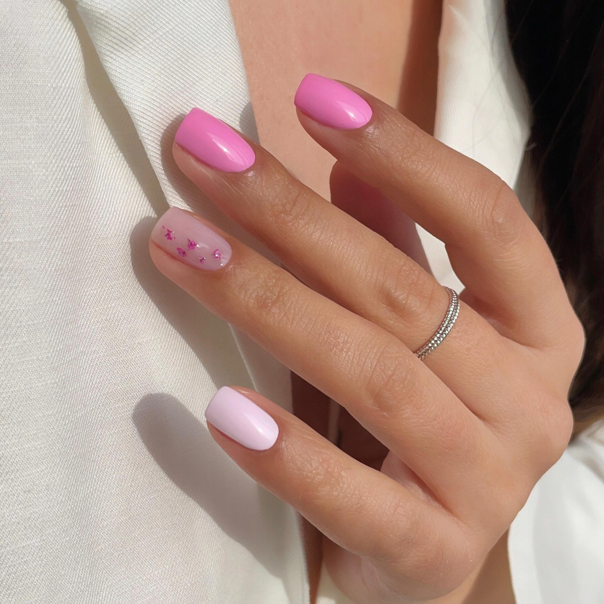 lakier hybrydowy Pink Blush pastel optimism