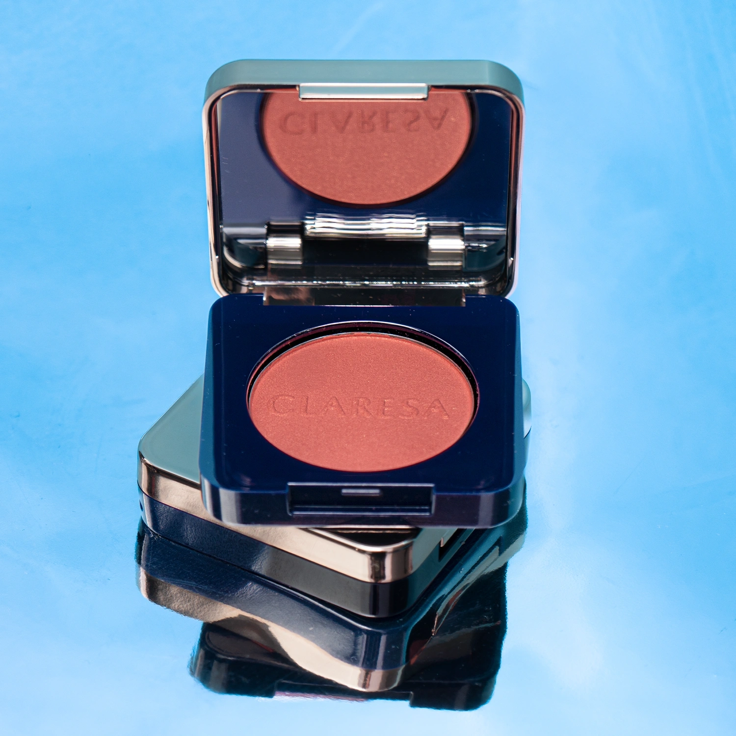 Pudrowy róż do policzków w kamieniu Claresa Care All Day Silky Pinch Powder Blush 01 Hibiscus - obrazek 8