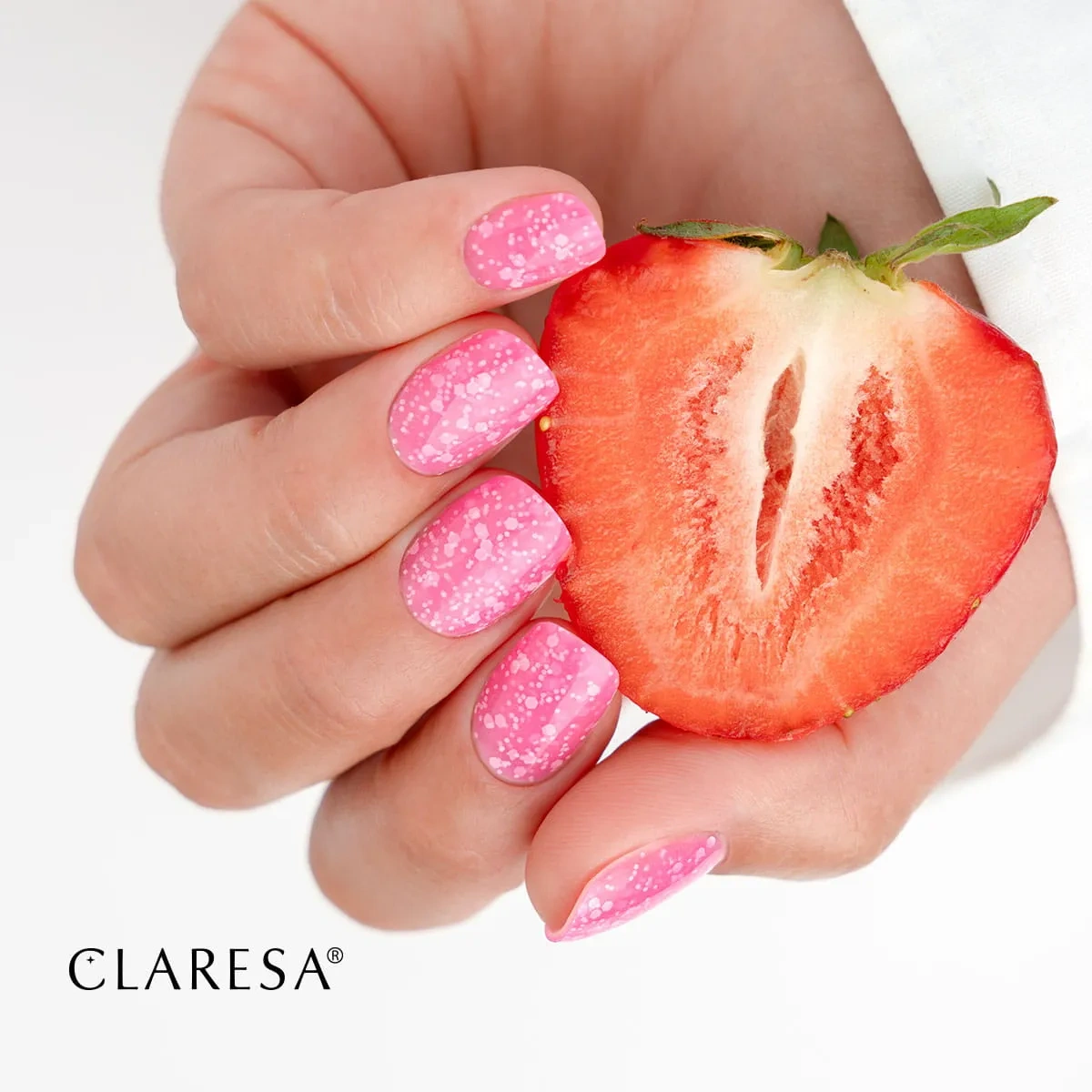 truskawkowa baza hybrydowa świeży manicure