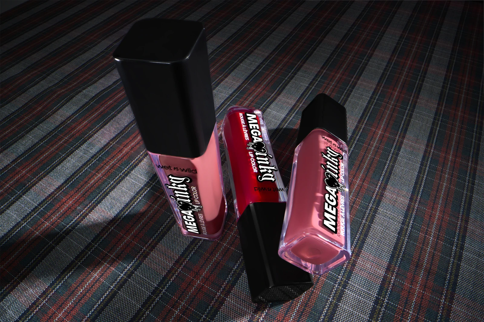 Wet n Wild Mega Inky matowa pomadka w płynie